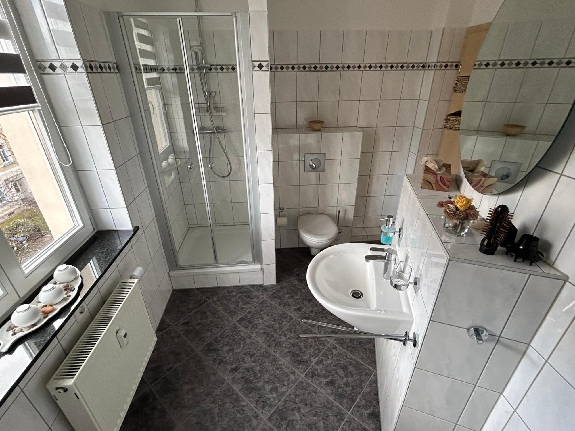 Ruhige Maisonettewohnung Auf Dem Kassberg เคมนิตซ์ ภายนอก รูปภาพ